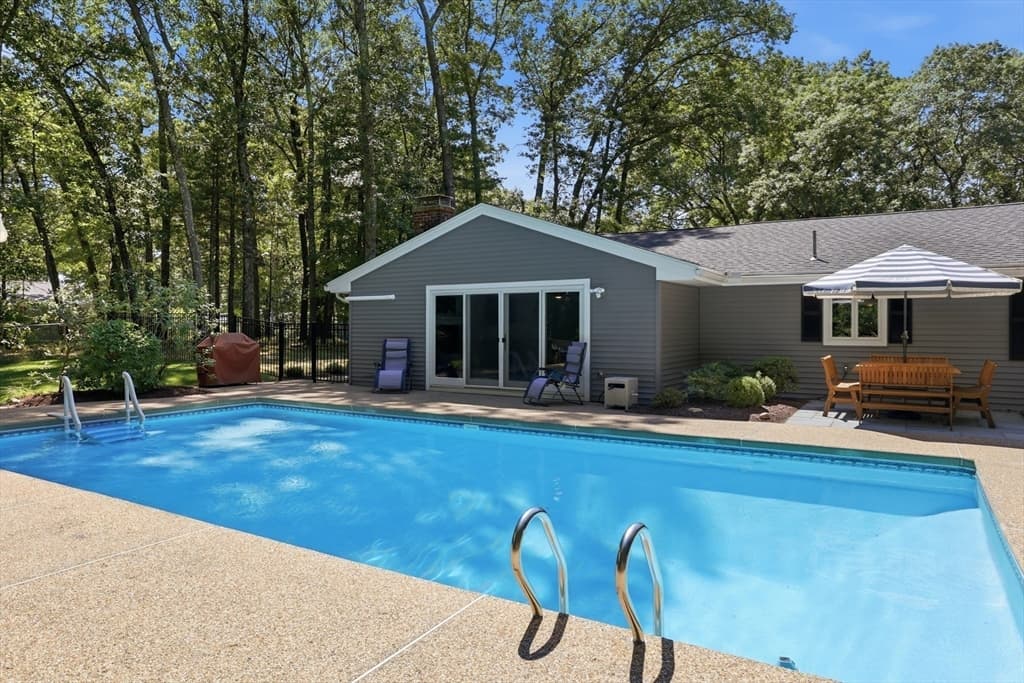 Single Family Residence at 17 Hickory Lane, Framingham MA 01701, Framingham, photo 36 of 42