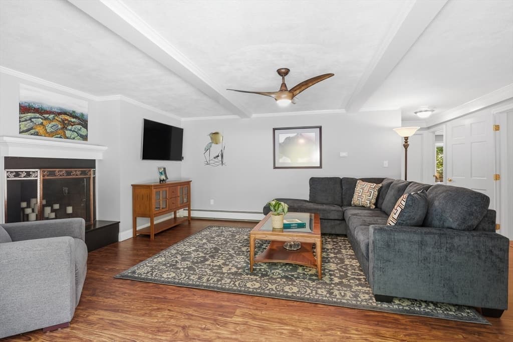 Single Family Residence at 17 Hickory Lane, Framingham MA 01701, Framingham, photo 18 of 42