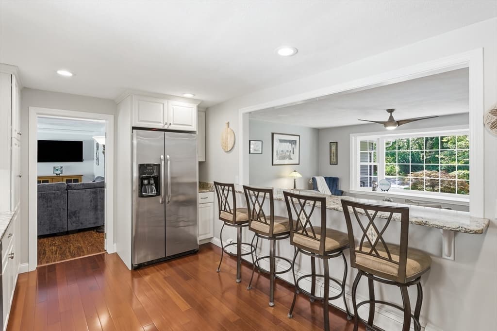 Single Family Residence at 17 Hickory Lane, Framingham MA 01701, Framingham, photo 11 of 42