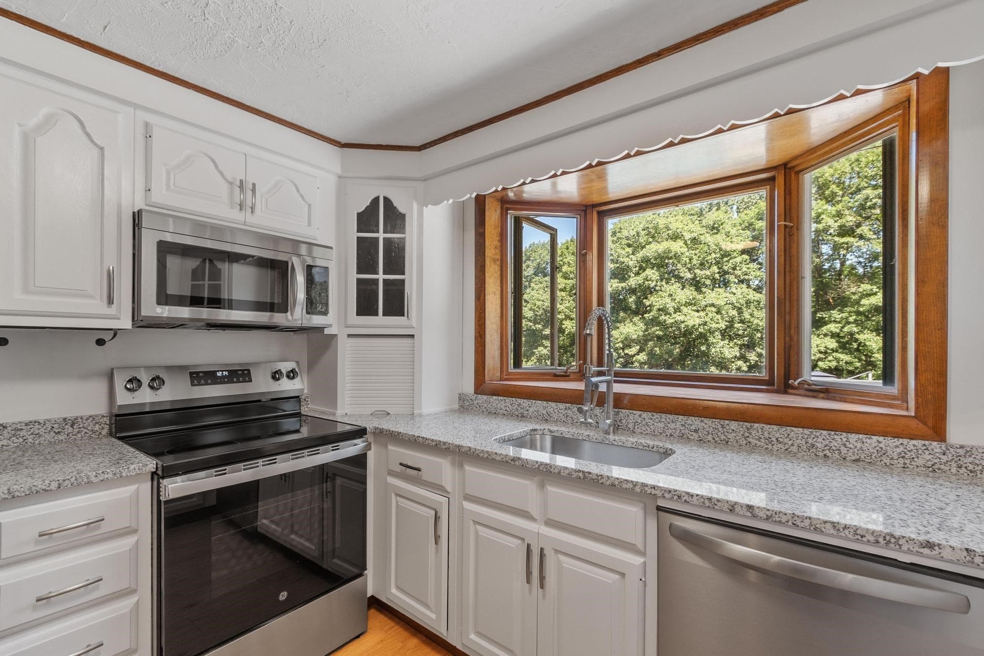 Single Family Residence at 79 Bathrick Rd, Westminster MA 01473, Westminster, photo 6 of 42