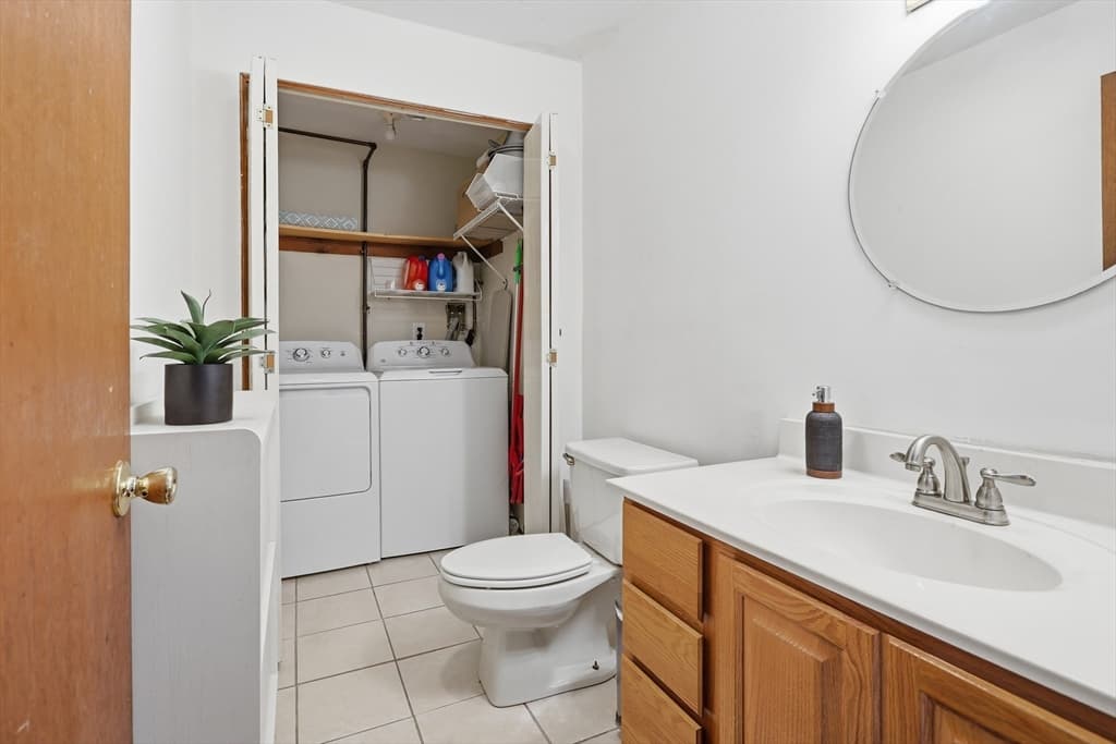 36 Meadow Pond Drive # K, Leominster MA 01453 photo 22
