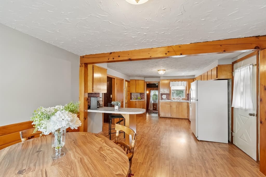164 Coleman St, Gardner MA 01440 photo 7