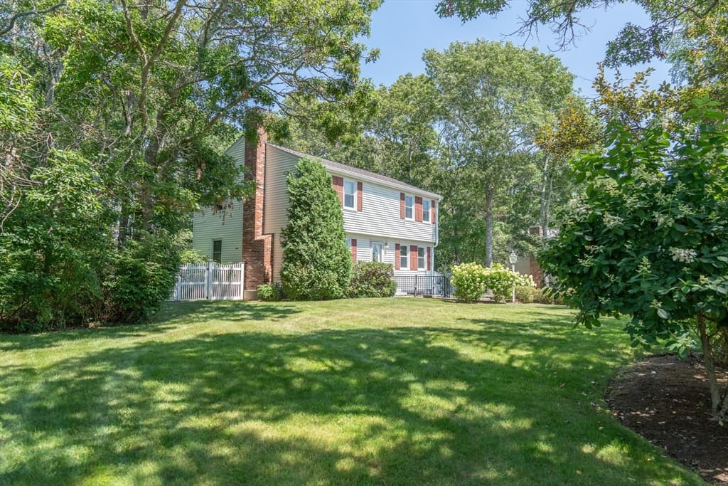 10 Pinehurst Dr, Bourne MA 02532 photo 33