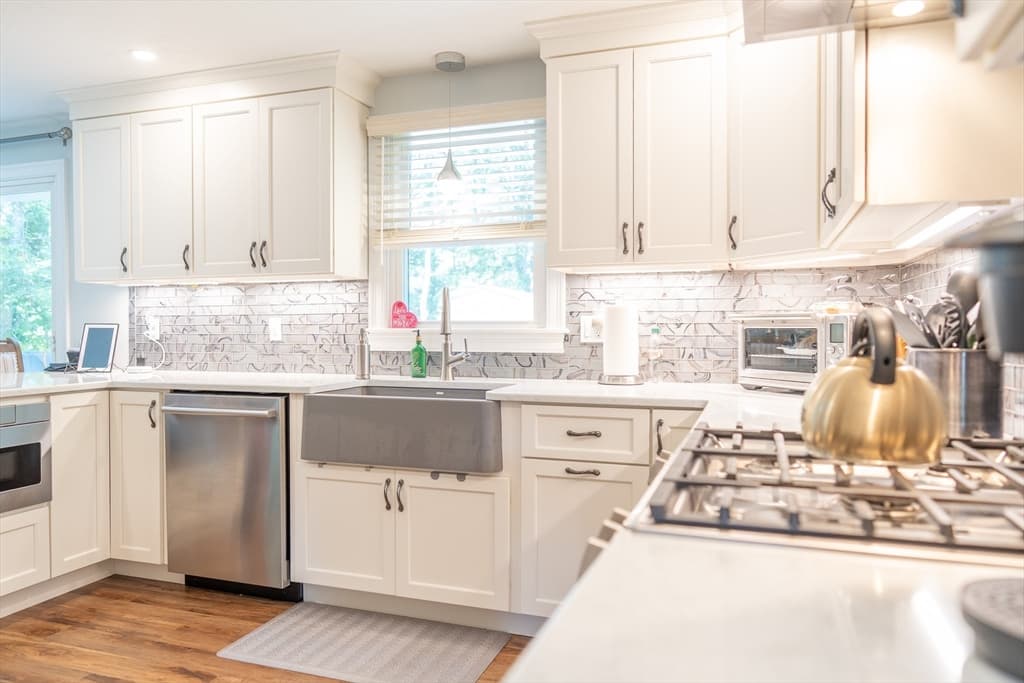 10 Pinehurst Dr, Bourne MA 02532 photo 11