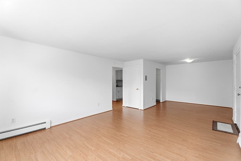 Condominium at 1 Colonial Dr # 8, Andover MA 01810, Andover, photo 13 of 32