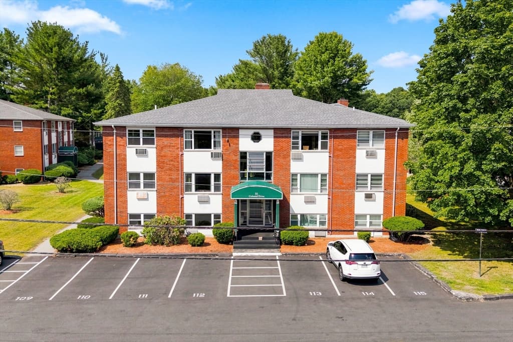 Condominium at 1 Colonial Dr # 8, Andover MA 01810, Andover, photo 31 of 32