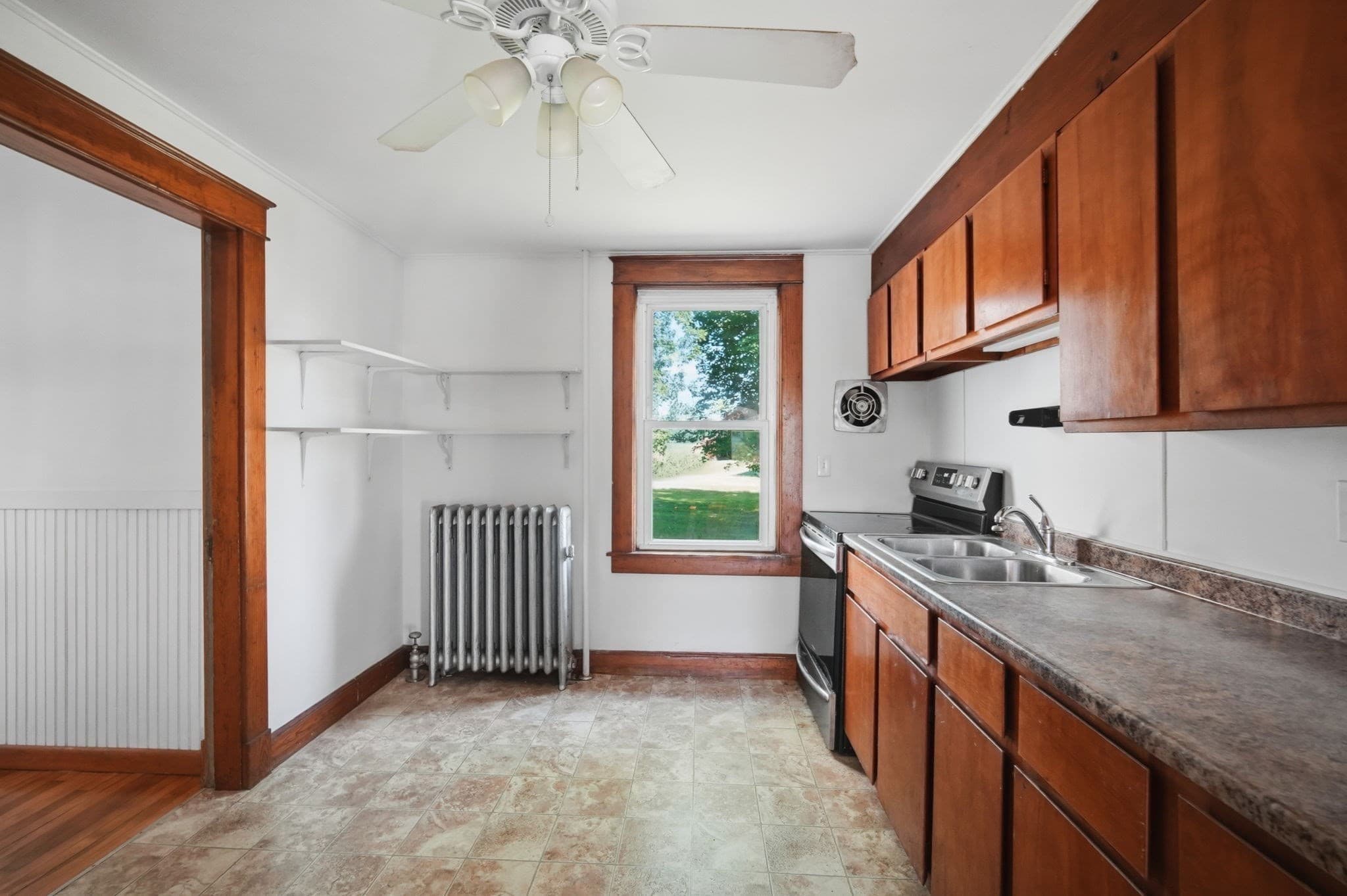 2 Family - 2 Units Up/Down at 98 Stockbridge Rd, Hadley MA 01002, photo 13 of 42