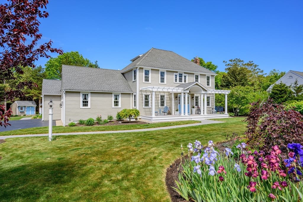 91 Williston Road, Bourne MA 02562