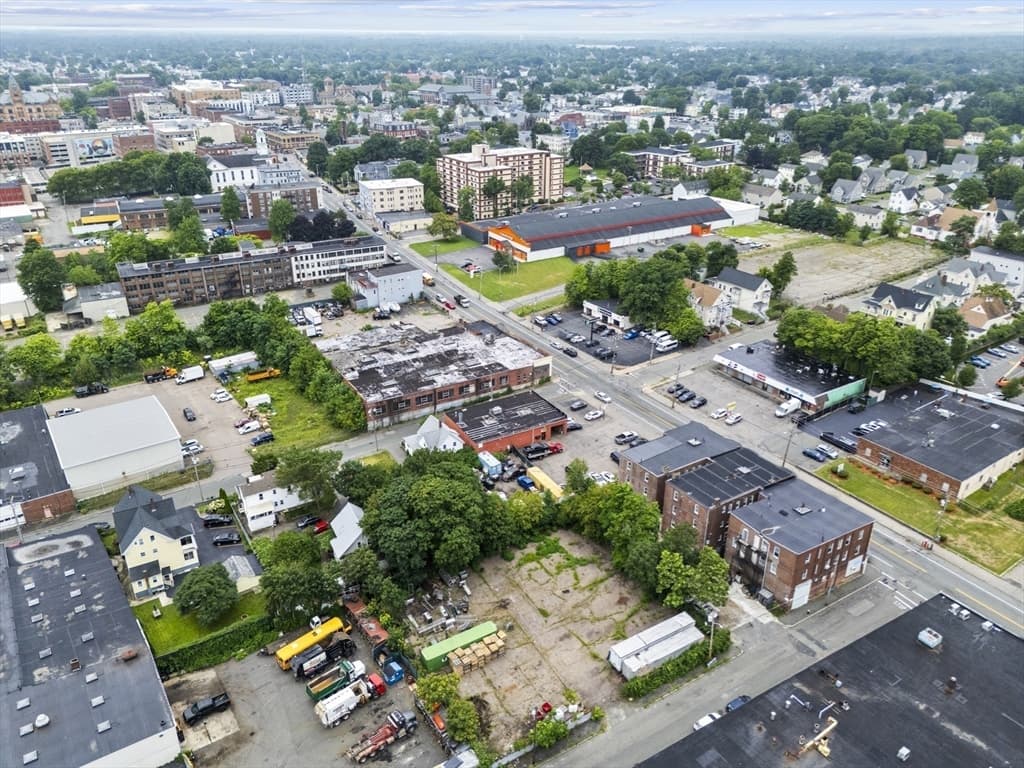 187 N Main St, Brockton MA 02301 photo 10