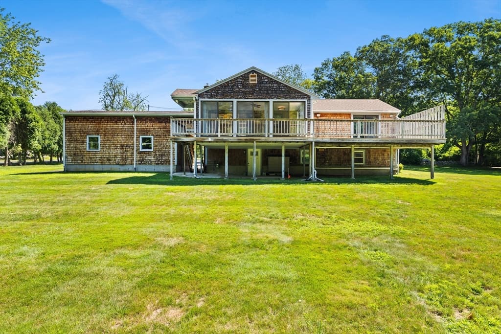 360 W Washington St, Hanson MA 02341 photo 9