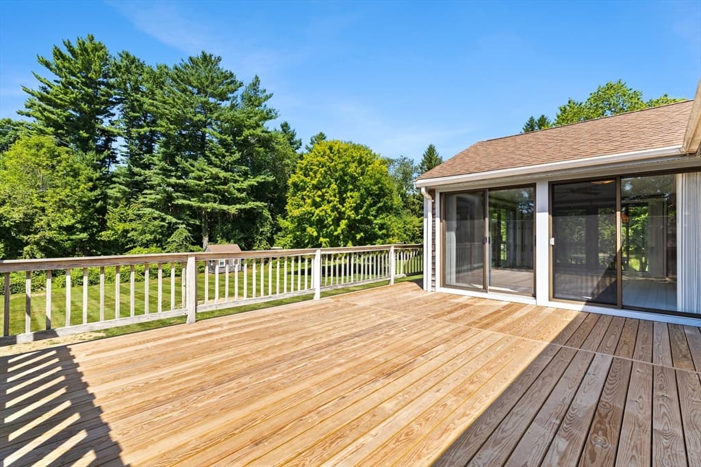 360 W Washington St, Hanson MA 02341 photo 11