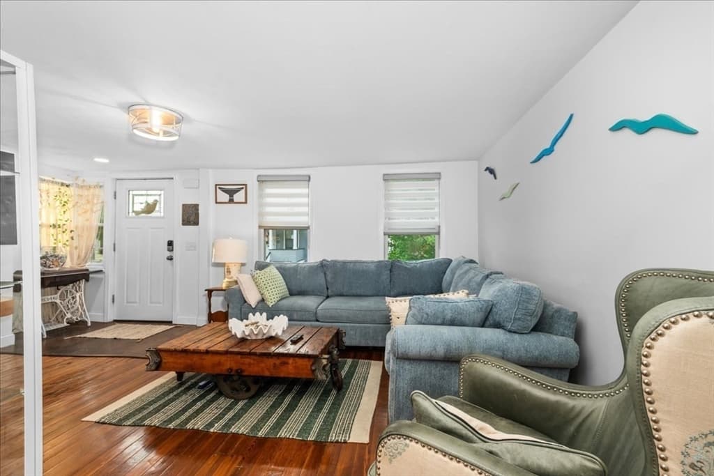 147 Sycamore St, New Bedford MA 02740 photo 5