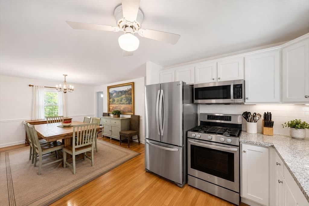 Single Family Residence at 10 Curtis Cir, Canton MA 02021, Canton, photo 6 of 25