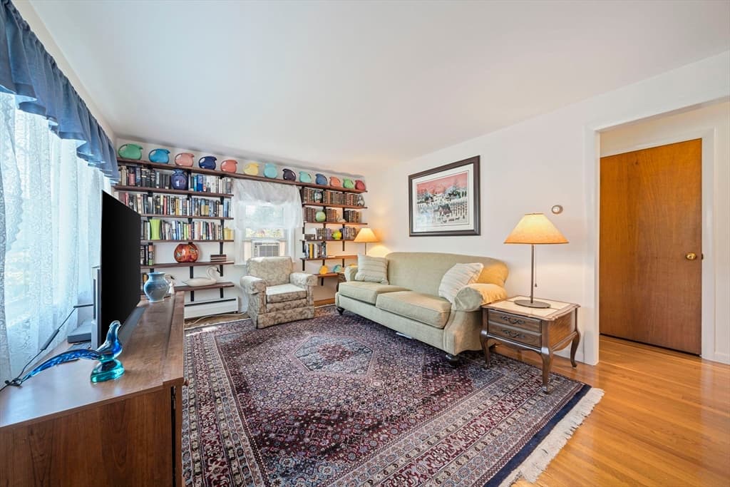 Single Family Residence at 10 Curtis Cir, Canton MA 02021, Canton, photo 13 of 25