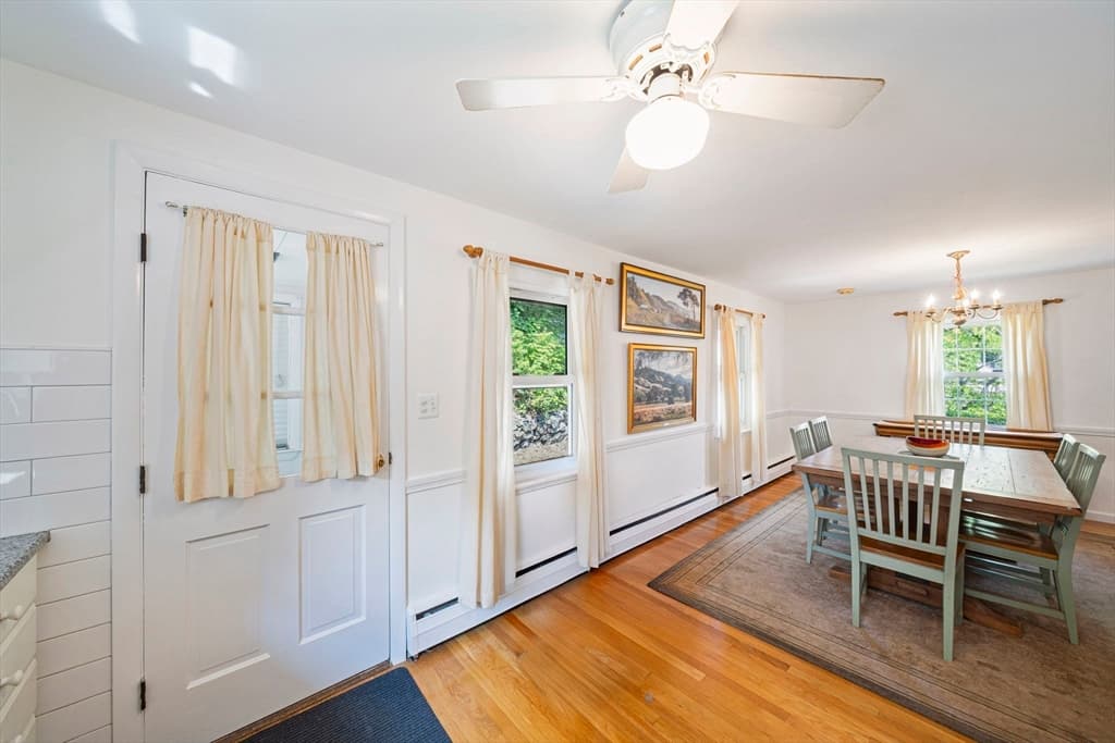 Single Family Residence at 10 Curtis Cir, Canton MA 02021, Canton, photo 5 of 25