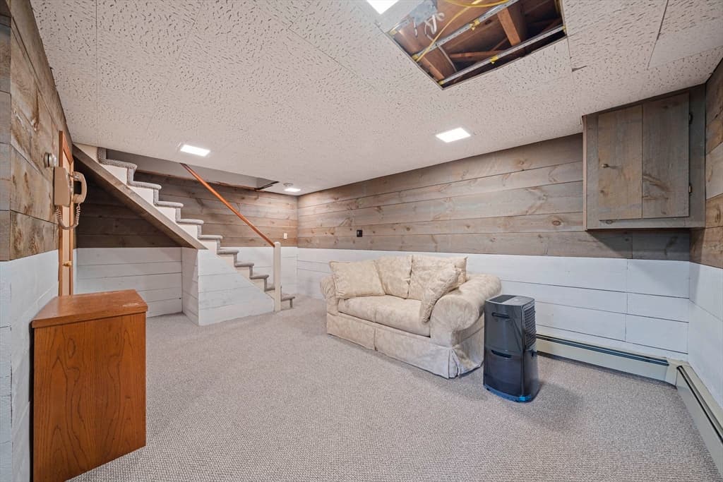Single Family Residence at 10 Curtis Cir, Canton MA 02021, Canton, photo 24 of 25