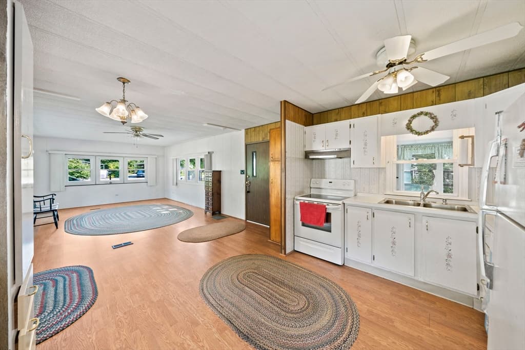 37-3 South Meadow Village, Carver MA 02330 photo 4
