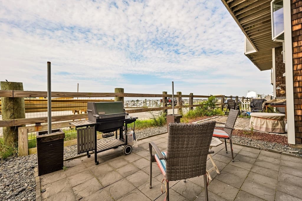 20 Harris Avenue # 10, Hampton NH 03842 photo 24