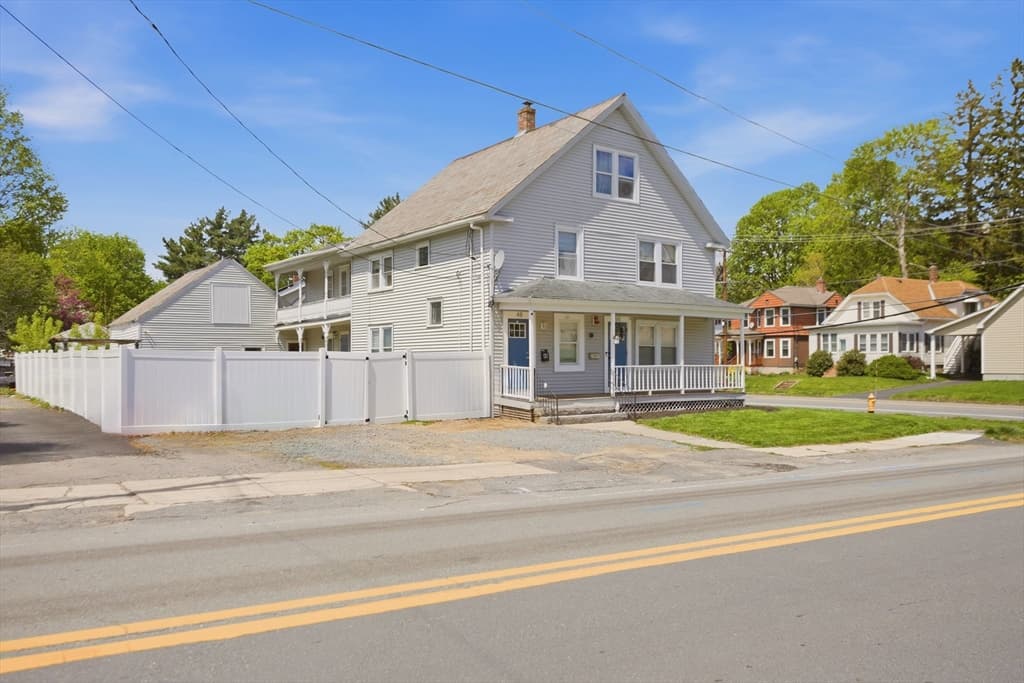 48-50 Hall, Leominster MA 01453 photo 5