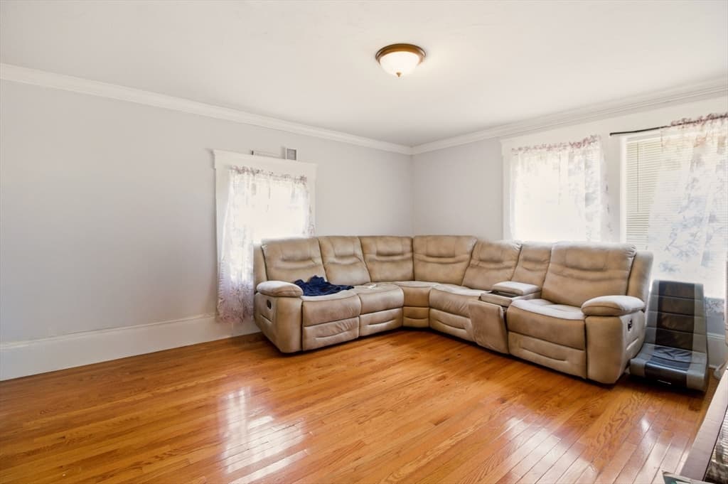 48-50 Hall, Leominster MA 01453 photo 21