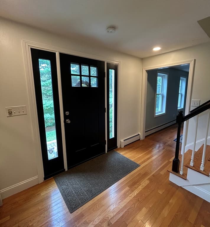73 Maynard St, Northborough MA 01532 photo 3