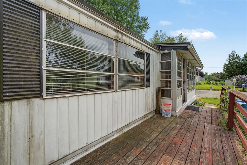 121 Mayflower Ave, Taunton MA 02780 photo 31