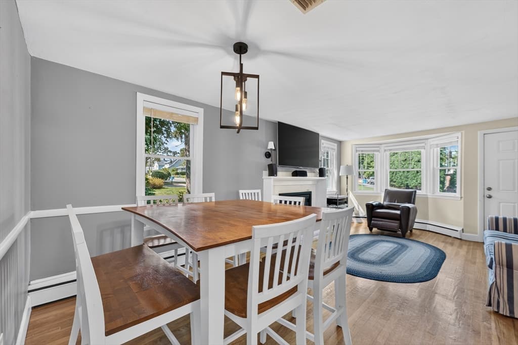 462 Chestnut St, Needham MA 02492 photo 16