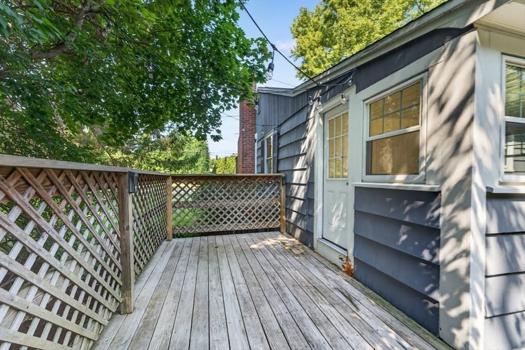 462 Chestnut St, Needham MA 02492 photo 7