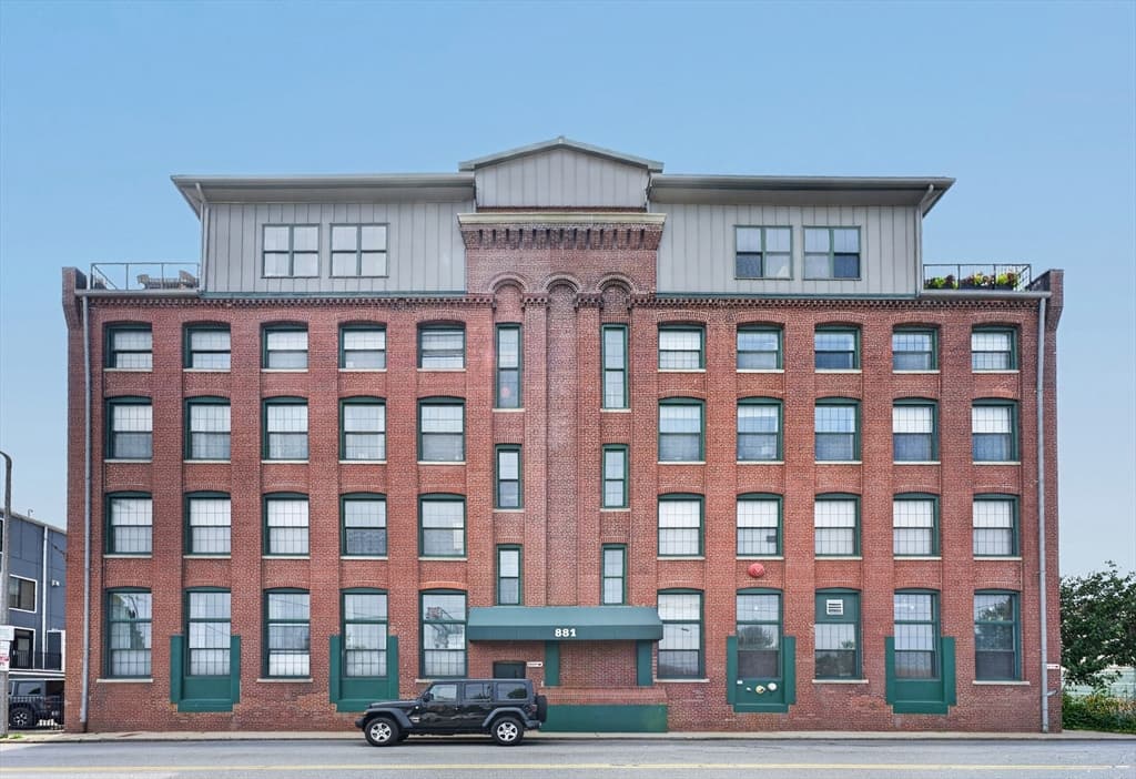 881 E 1st St # 203, Boston MA 02127 photo 19