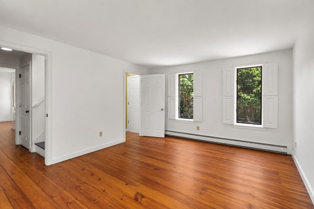 21 Mill Road, Falmouth MA 02540 photo 3