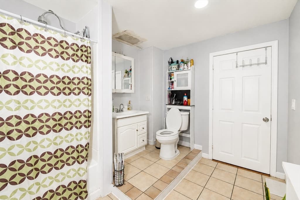 67 W Ashland St, Brockton MA 02301 photo 12