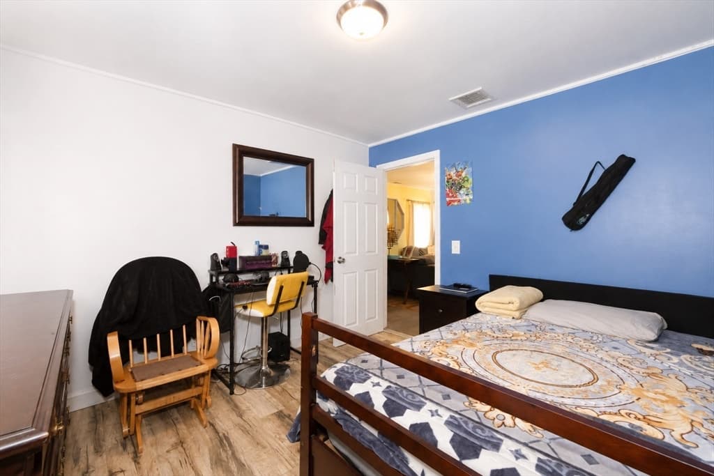 67 W Ashland St, Brockton MA 02301 photo 8