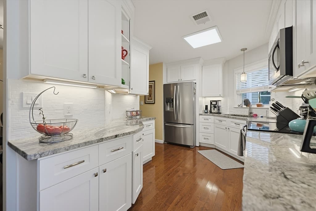 Condominium at 168 Upton St # 11, Grafton MA 01519, Grafton, photo 13 of 28