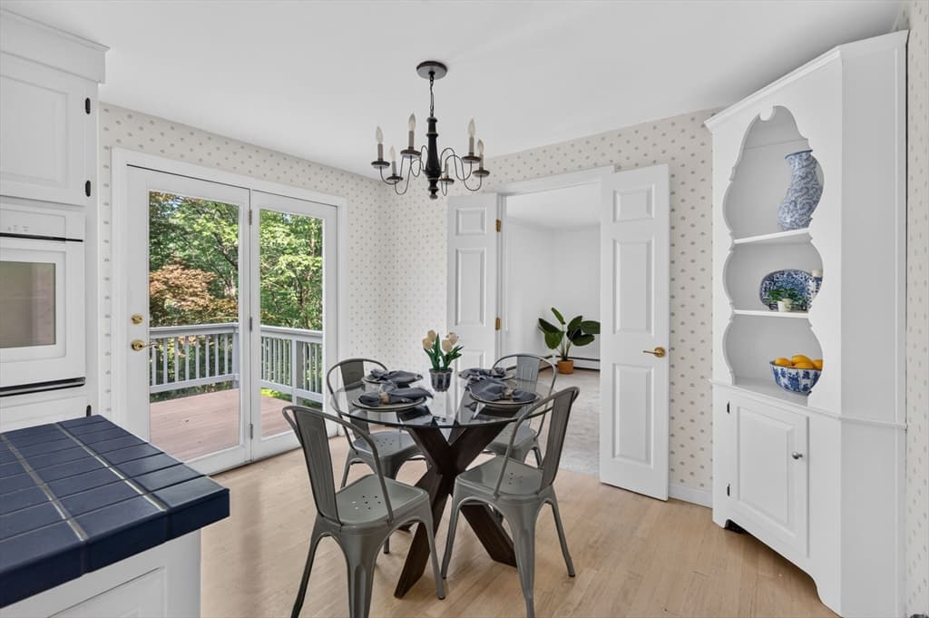 36 Woodland Rd, Andover MA 01810 photo 9