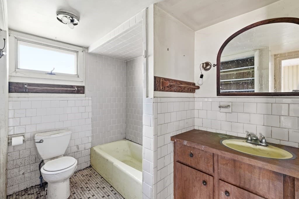 126 Lakehurst Ave, Weymouth MA 02189 photo 15