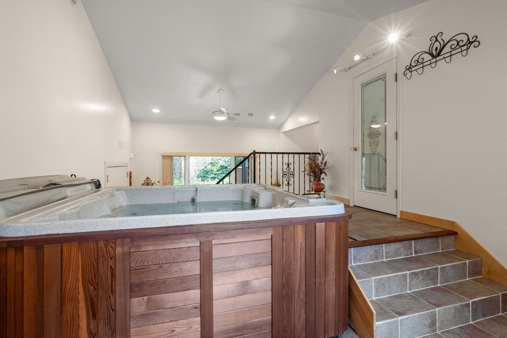 16 Wadsworth Ln, Dartmouth MA 02748 photo 15
