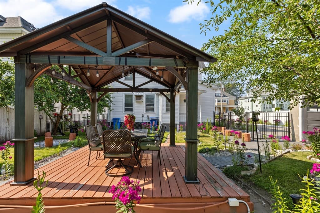16 Logan St, Lawrence MA 01841 photo 39
