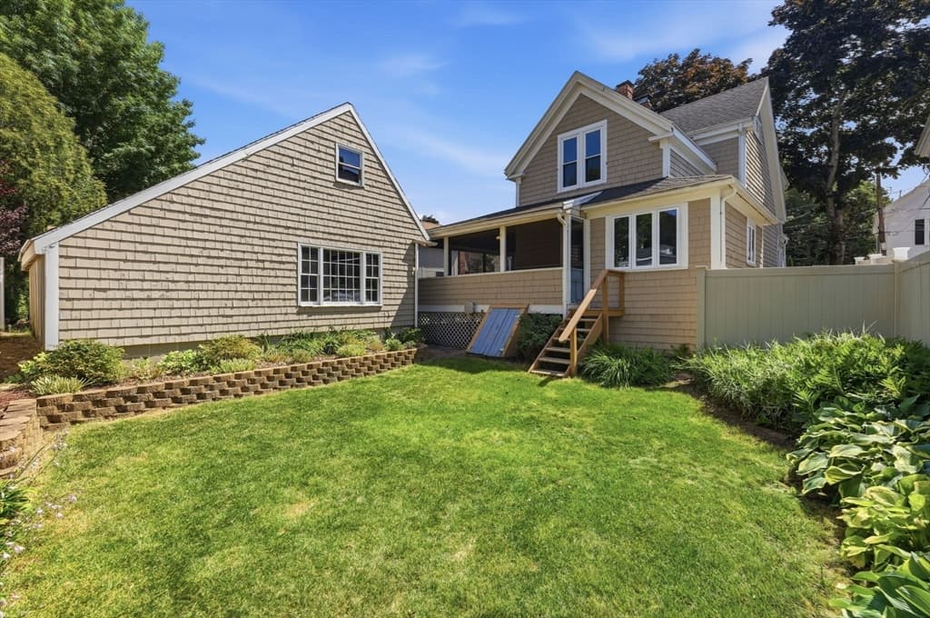 16 Collins St, Newburyport MA 01950 photo 26