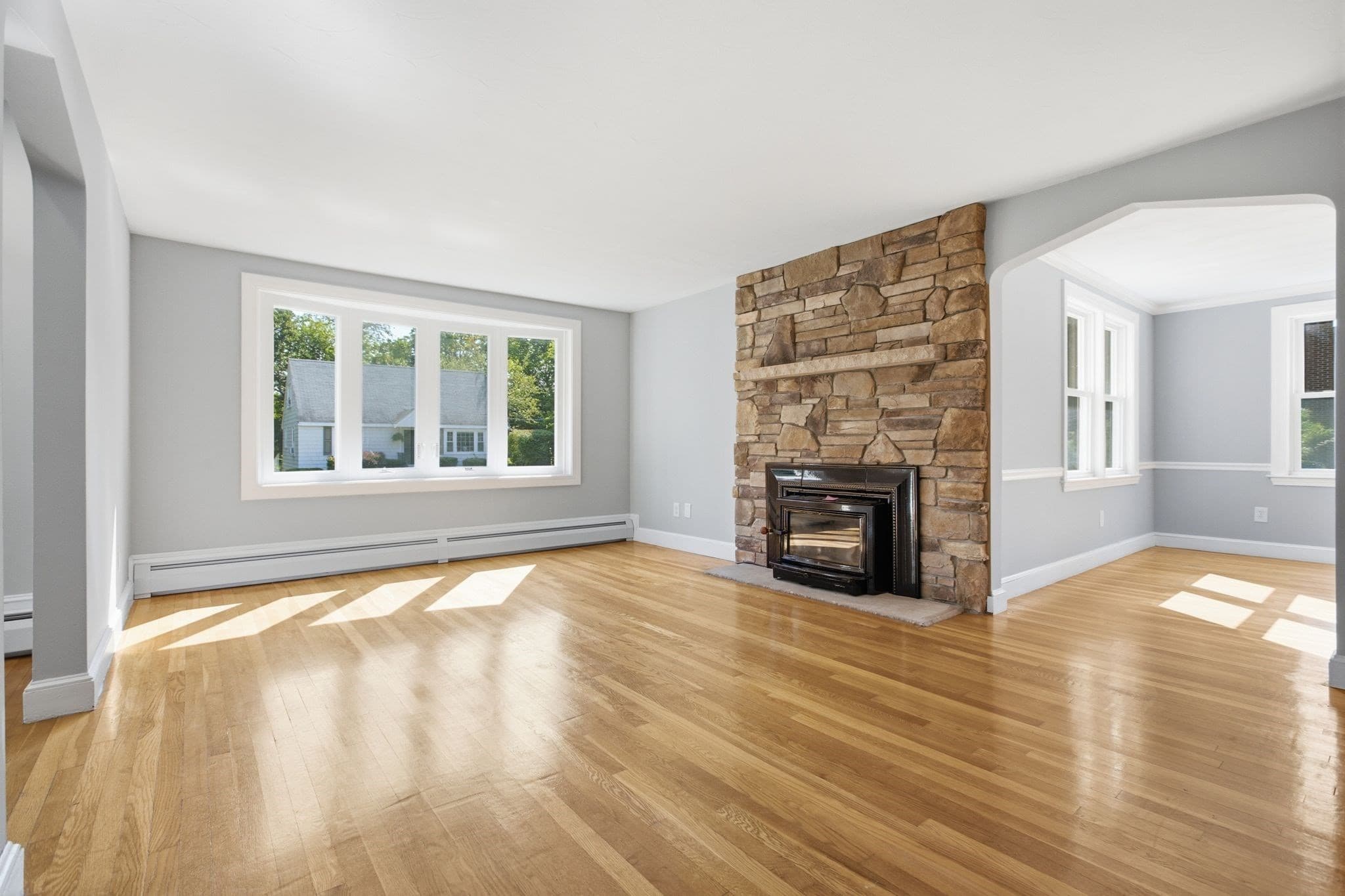 Single Family Residence at 14 Pleasant St, North Reading MA 01864, North Reading, photo 6 of 42