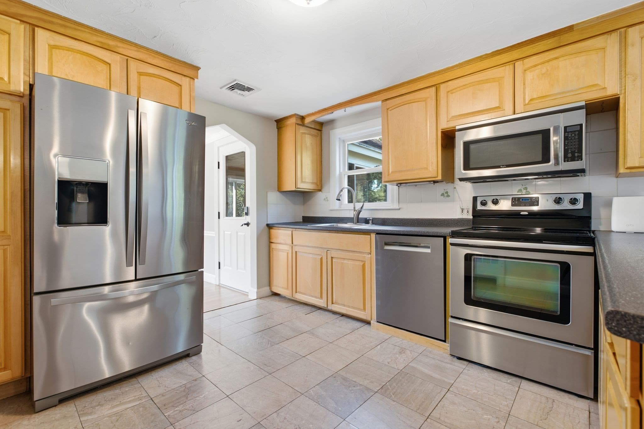 Single Family Residence at 14 Pleasant St, North Reading MA 01864, North Reading, photo 12 of 42