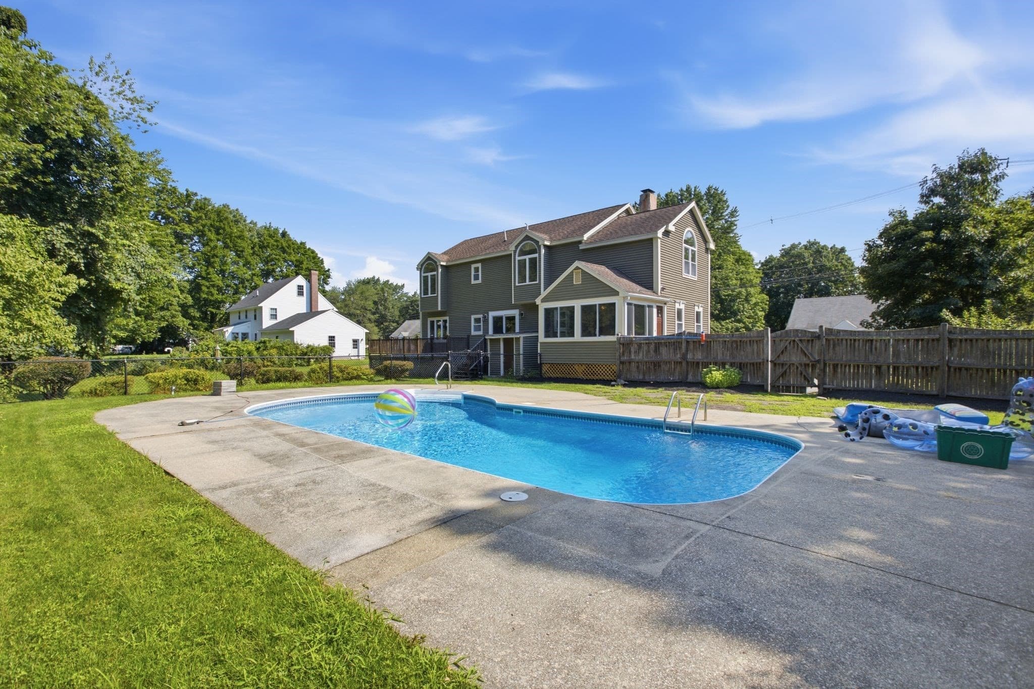 Single Family Residence at 14 Pleasant St, North Reading MA 01864, North Reading, photo 36 of 42