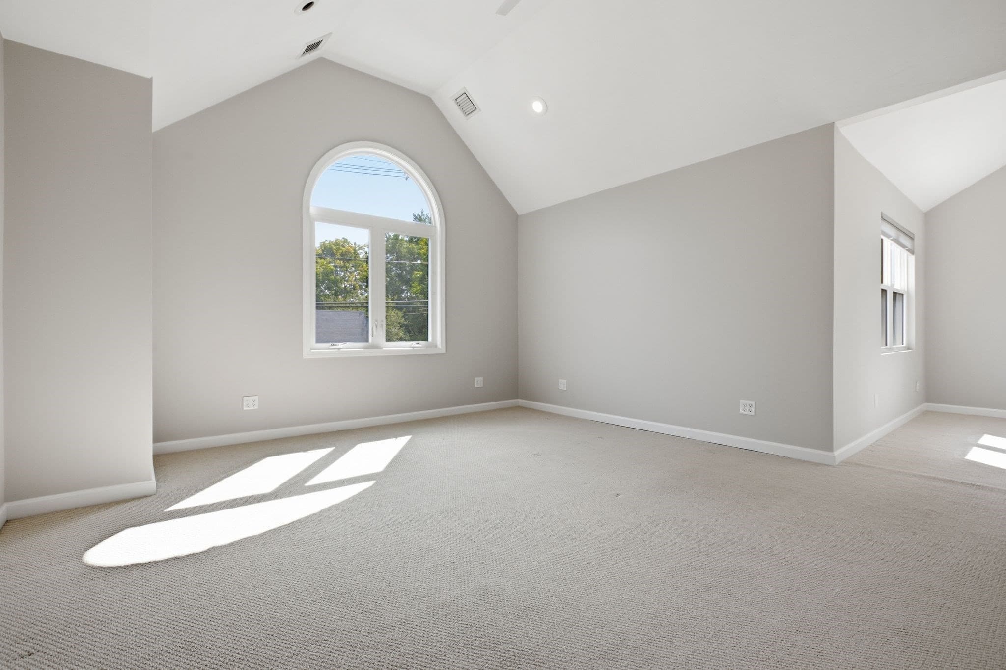 Single Family Residence at 14 Pleasant St, North Reading MA 01864, North Reading, photo 20 of 42