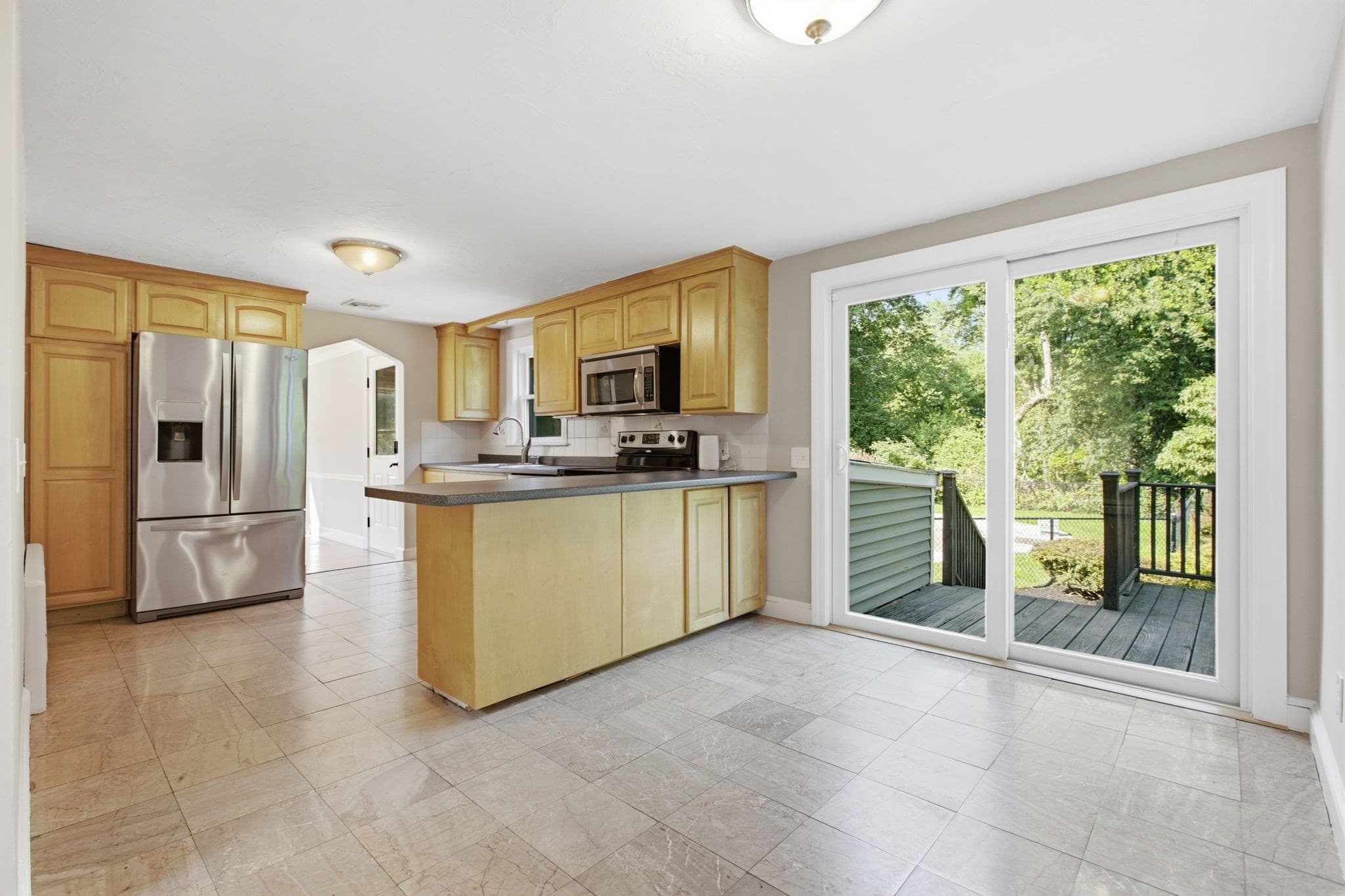 Single Family Residence at 14 Pleasant St, North Reading MA 01864, North Reading, photo 10 of 42