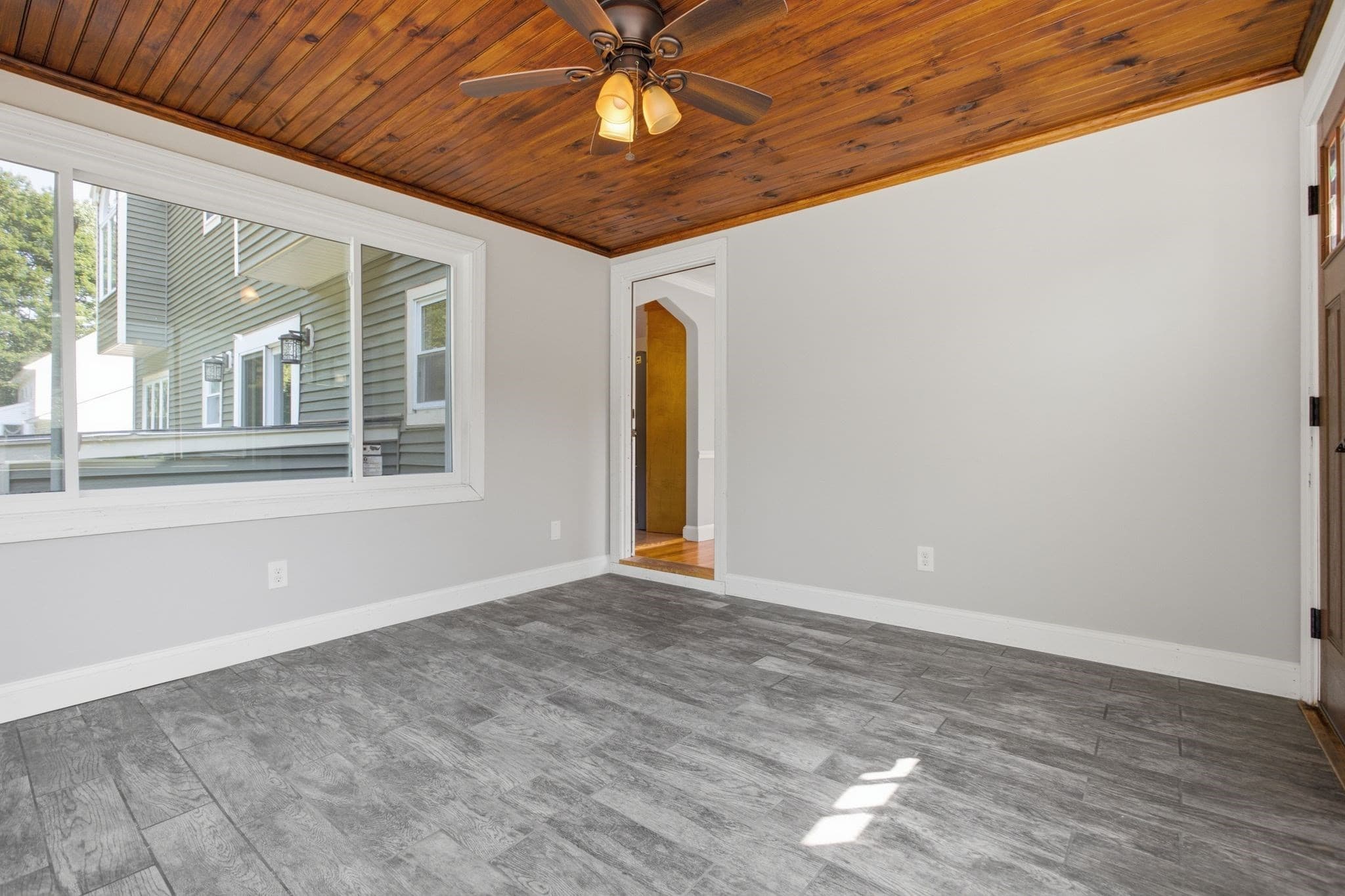 Single Family Residence at 14 Pleasant St, North Reading MA 01864, North Reading, photo 29 of 42