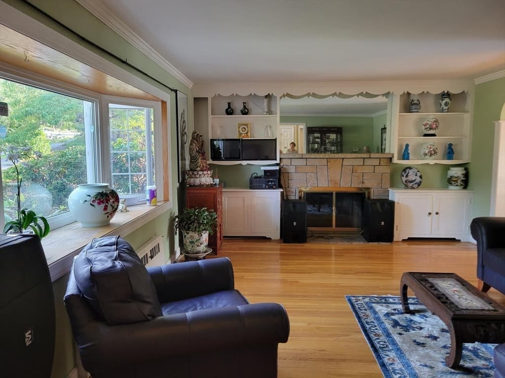 85 Faxon Park Rd, Quincy MA 02169 photo 3