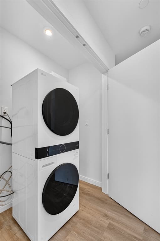 13 Warwick St # 302, Somerville MA 02144 photo 25