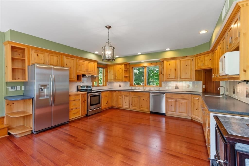 55 Old Mill Rd, Harvard MA 01451 photo 8