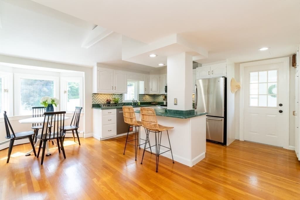 59 Ashworth Rd, Quincy MA 02171 photo 2