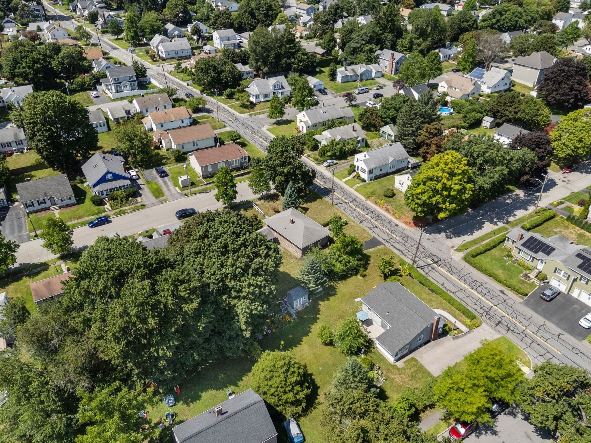 Single Family Residence at 128 Clark St, Worcester MA 01606, Worcester, photo 28 of 34