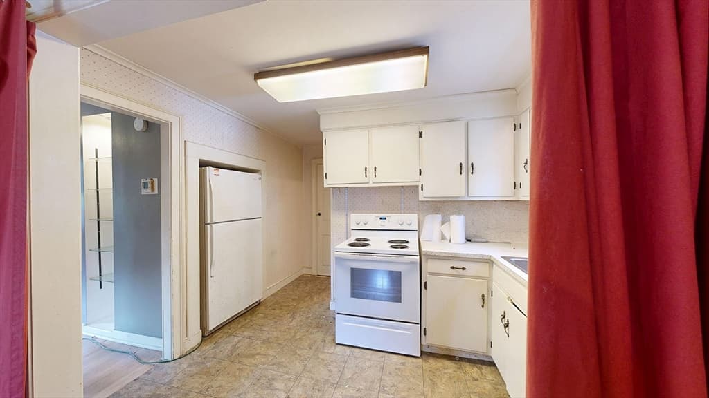 18 North Ave, Attleboro MA 02703 photo 29